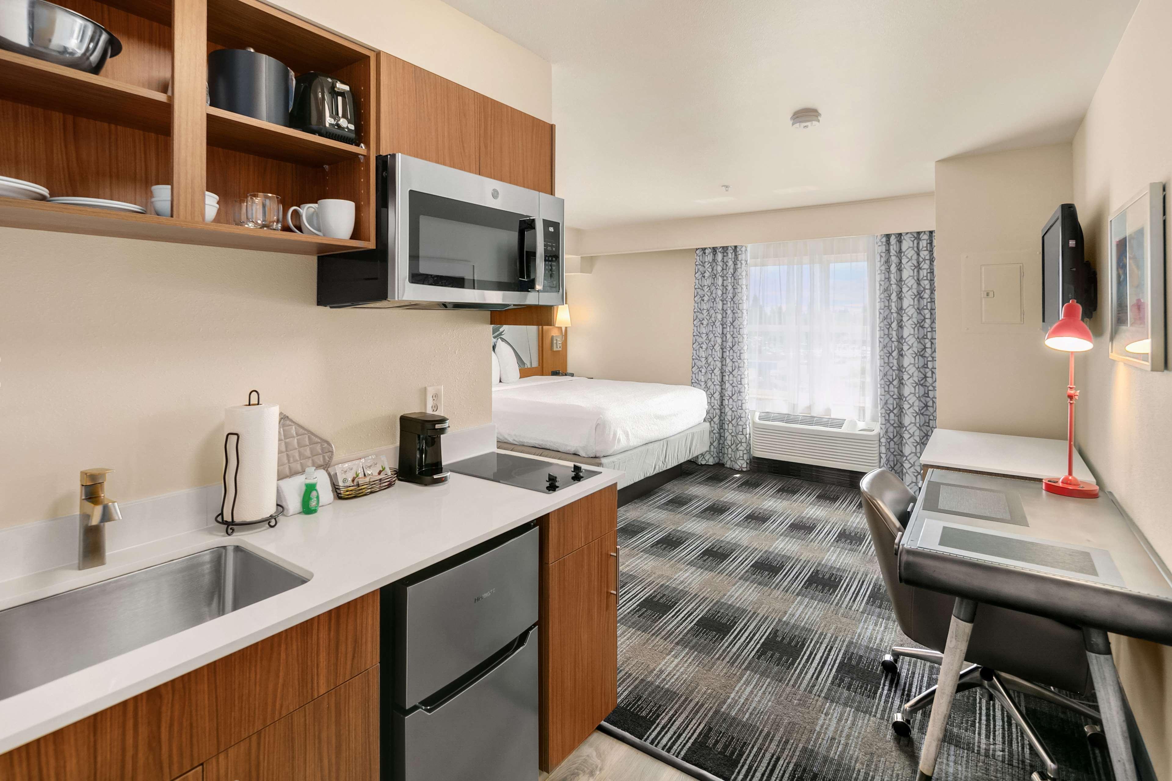 Executive Residency By Best Western Navigator Inn & Suites Everett Eksteriør billede