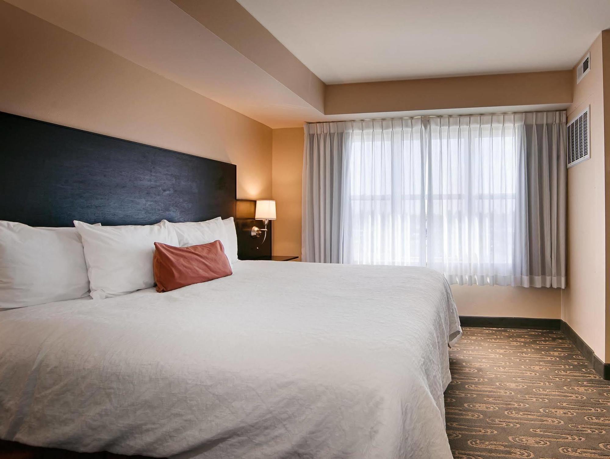 Executive Residency By Best Western Navigator Inn & Suites Everett Eksteriør billede